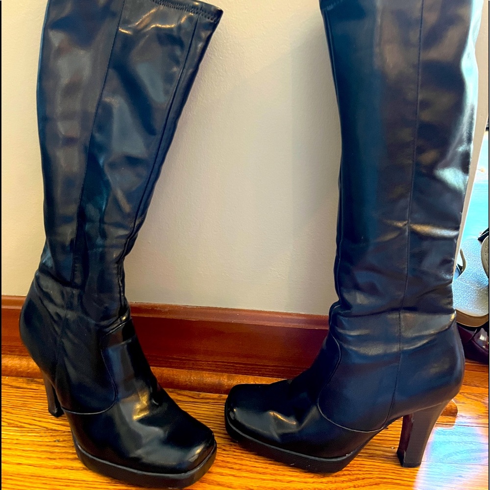 Connie black tall boots